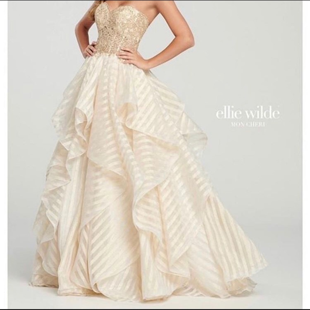 Ellie Wilde mon cheri prom dress